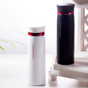 450ml 容量 LOCK-LOCK菲特旋转盖轻量杯: 时尚设计与大容量相结合，让您尽情享受温暖饮品的保温新体验!450ml Capacity LOCK&LOCK Feather Light Tumbler: Stylish Design and Large Capacity for Enjoying Warm Beverages!