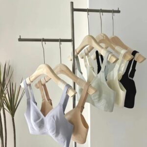 果冻面膜bra·W8033水晶杯0束缚: 舒适自如，透气美背，调整型完美支撑，解放您的身心 Jelly face mask bra·W8033 crystal cup 0 restraint: Comfortable and breathable, Back beauty with adjustment, Freeing your body and mind