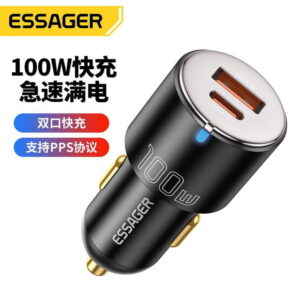 100W车载充：快速充电、安全保障，多款颜色可选，为您的出行提供更强大的充电支持。100W Car Charger: Fast Charging, Safety Assurance, Multiple Color Options, Empowering Your Travels with Stronger Charging Support.