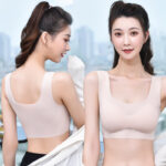0束缚无痕文胸：舒适透气聚拢上托美背防走光。0 Constraint Invisible Bra: Comfortable, Breathable, Gather and Lift, Back Beauty, Anti-Slip.
