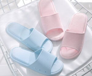 浴室防滑拖鞋 轻盈舒适 适合家庭使用